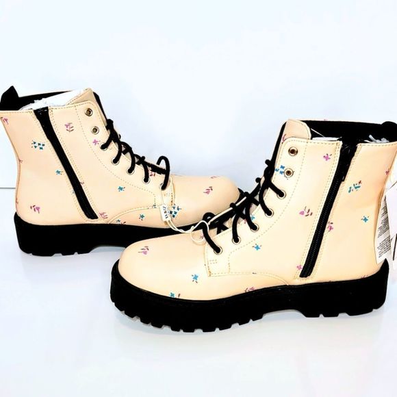 Zara Other - NWT Zara's Girl's Size 3.5 Floral Ankle Boots